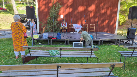 Förberedelser, ljudet kopplas