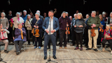 Invigningstalade gjorde Robert Aslan  Ordförande för kultur- och fritidsnämnden